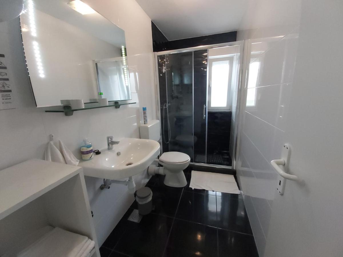 Sobe Dragic Hotel Zadar Ruang foto